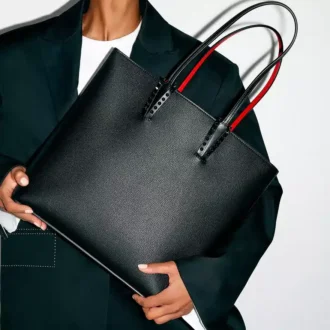 Cabata – Bolso Tote – Piel de becerro granulada – Negro