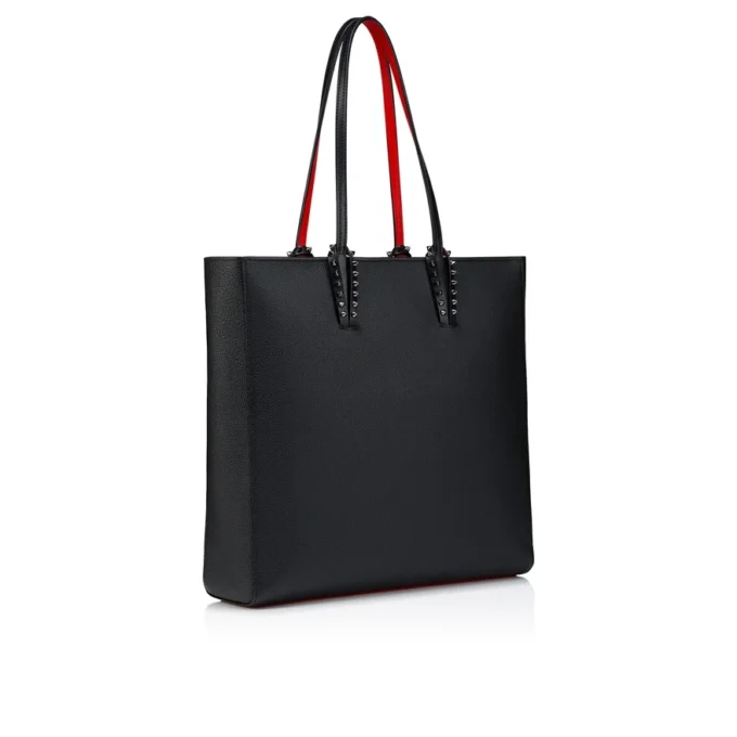 Cabata – Bolso Tote – Piel de becerro y tachuelas – Negro Cabata – Bolso Tote – Piel de becerro y tachuelas – Negro