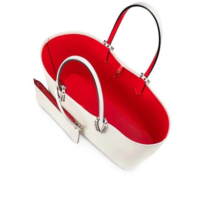 Cabata grande – Bolso Tote – Piel de becerro y tachuelas – Bianco Cabata grande – Bolso Tote – Piel de becerro y tachuelas – Bianco