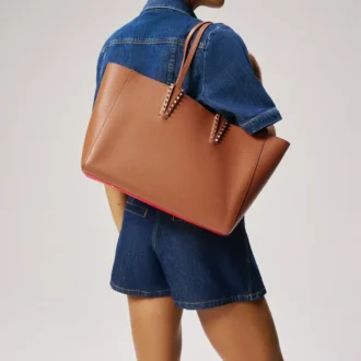 Cabata Small – Bolso Tote – Piel de becerro granulada – Cuoio