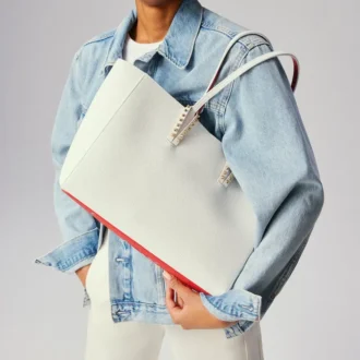 Cabata Small – Bolso Tote – Piel de becerro suave y tachuelas – Bianco