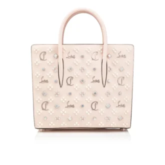 Paloma mediana – Bolso de Asa Superior – Piel de becerro granulada y tachuelas Loubinthesky – Leche