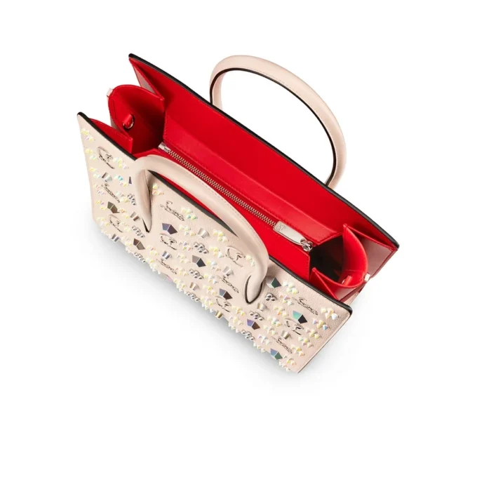 Paloma mediana – Bolso de Asa Superior – Piel de becerro granulada y tachuelas Loubinthesky – Leche Paloma mediana – Bolso de Asa Superior – Piel de becerro granulada y tachuelas Loubinthesky – Leche