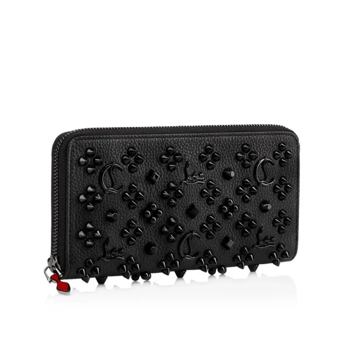 Panettone – Cartera – Piel de becerro granulada y tachuelas Loubinthesky – Negro Panettone – Cartera – Piel de becerro granulada y tachuelas Loubinthesky – Negro