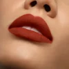 Rouge Louboutin Velvet Matte – Barra de Labios mate – Burning Babe 415M Rouge Louboutin Velvet Matte – Barra de Labios mate – Burning Babe 415M