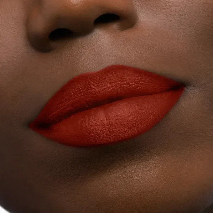 Rouge Louboutin Velvet Matte – Barra de Labios mate – Burning Babe 415M Rouge Louboutin Velvet Matte – Barra de Labios mate – Burning Babe 415M