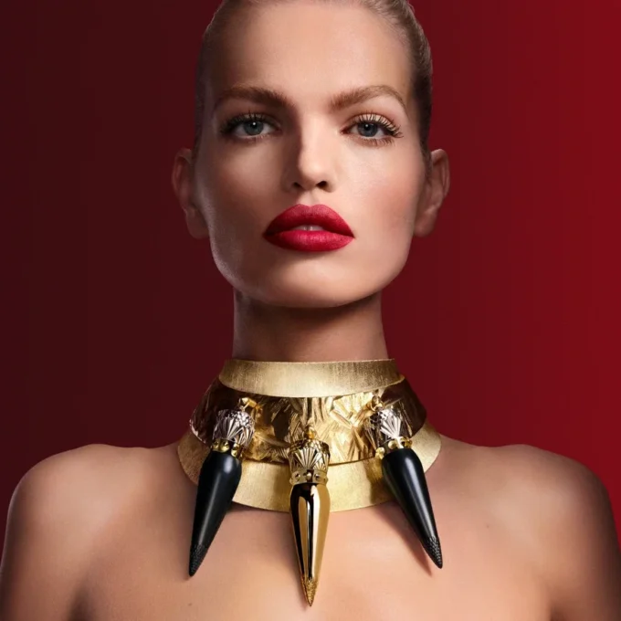Rouge Louboutin Velvet Matte – Barra de Labios mate – Rouge Louboutin 001M Rouge Louboutin Velvet Matte – Barra de Labios mate – Rouge Louboutin 001M
