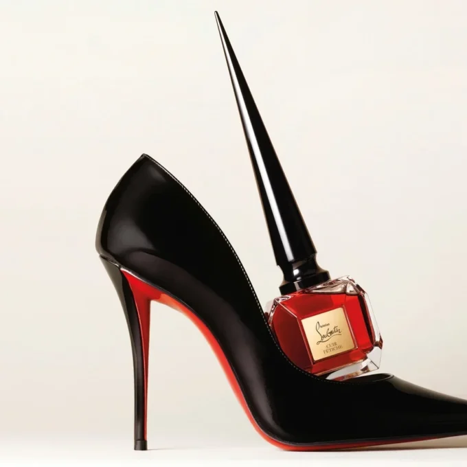 Set de miniaturas Fatiche Translucide – Christian Louboutin Belleza Estados Unidos Set de miniaturas Fatiche Translucide – Christian Louboutin Belleza Estados Unidos